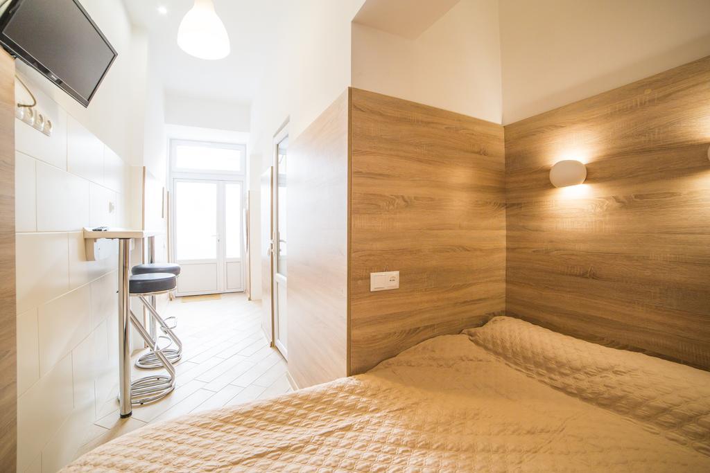 Smart Apartments リヴィウ エクステリア 写真